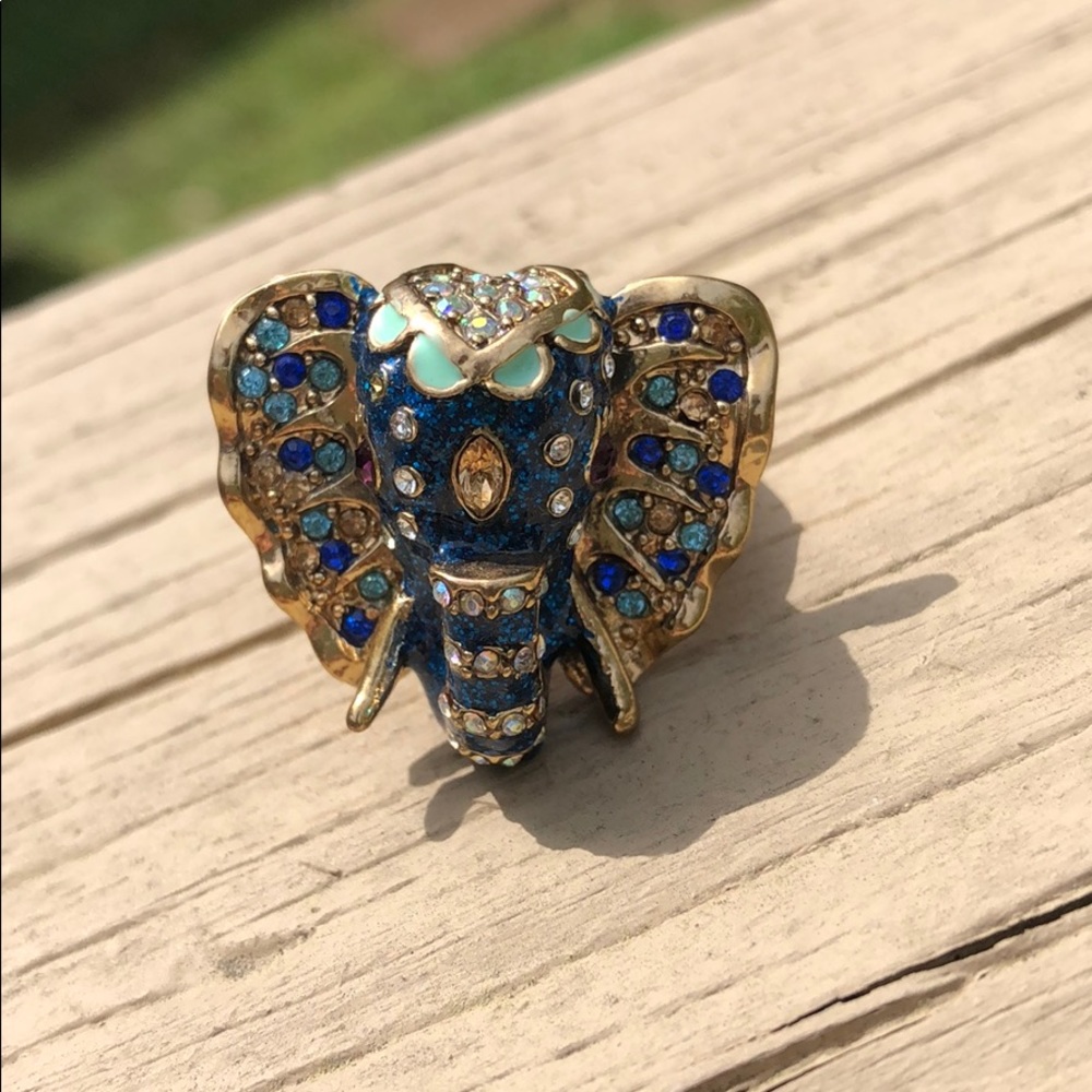 Encrusted elephant ring